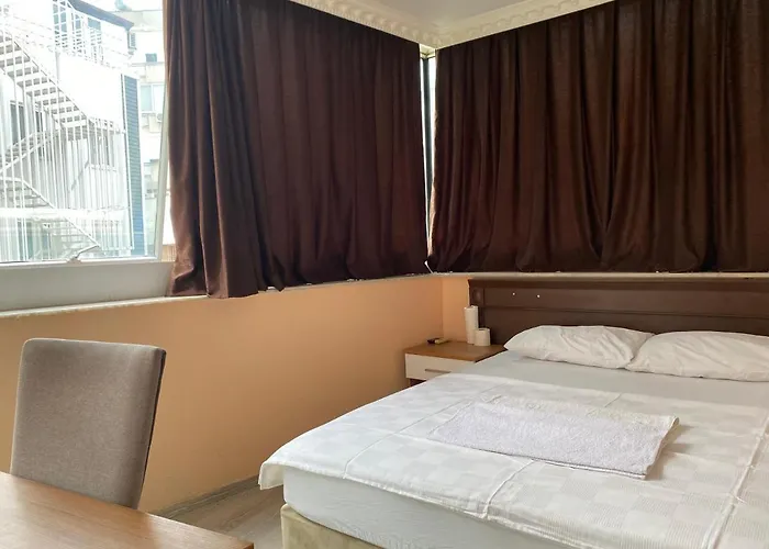 Sies Hotel 2*